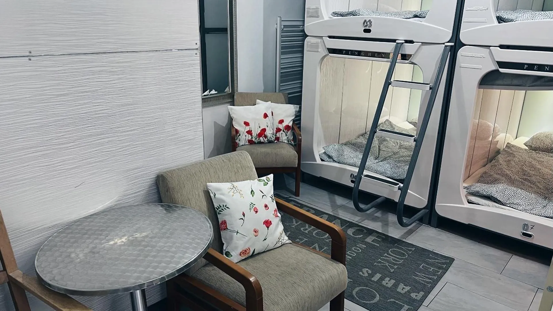 Spaceone Vienna A2 - Shared Apartment 0*,  Austria
